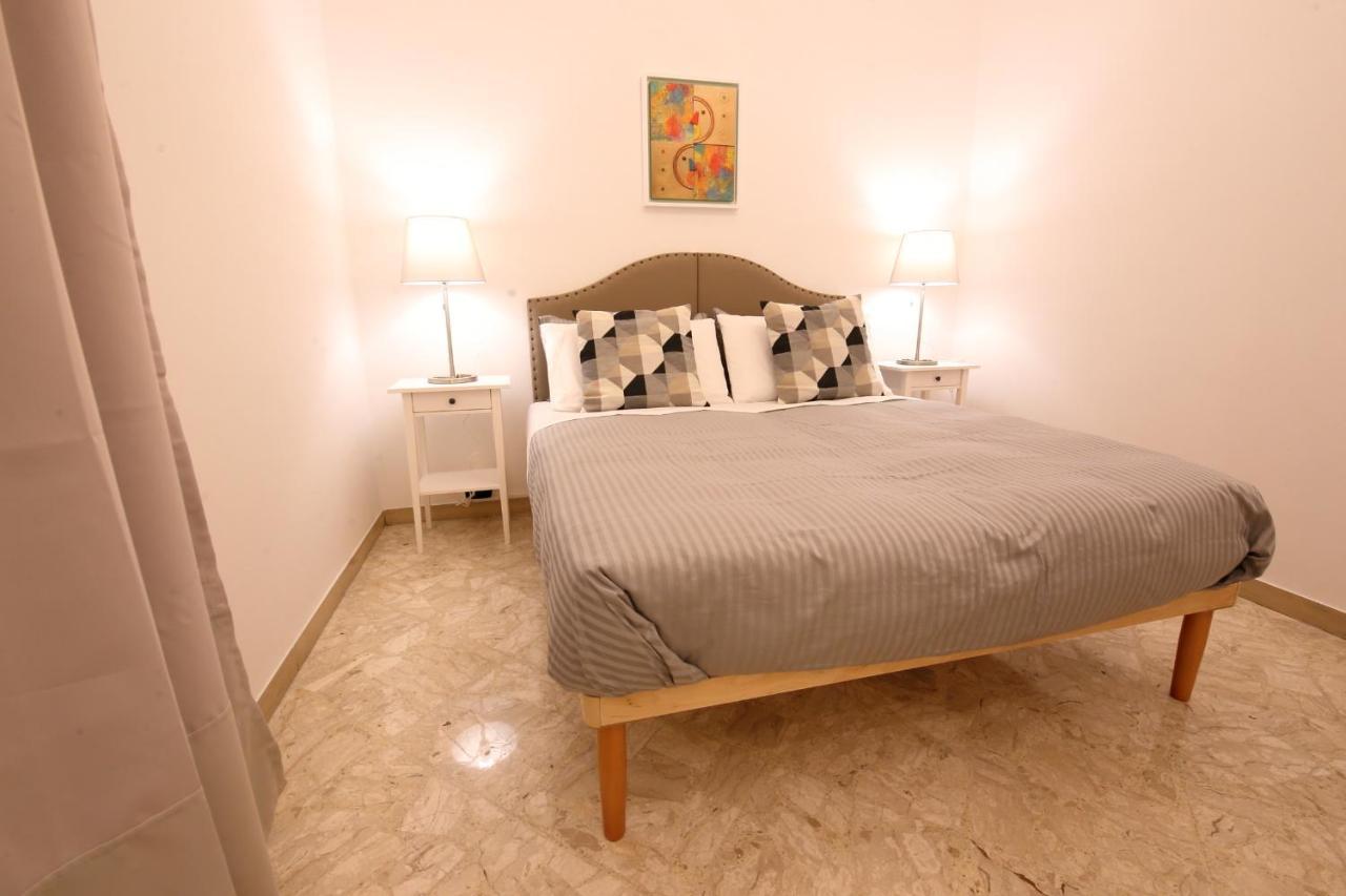 L.T. Bari Suite _ Locazioni Turistiche _ Εξωτερικό φωτογραφία